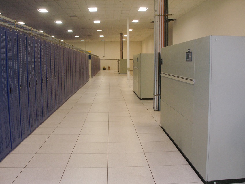 <span style="font-size:15px; ">&nbsp;Racks and Air Conditioners.&nbsp;</span>